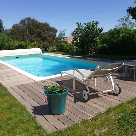 La Vivienda Bed & Breakfast