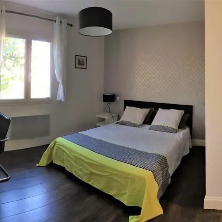 La Vivienda Bed & Breakfast